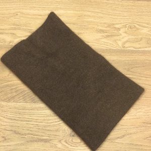 Toteme 100% cashmere scarf